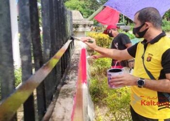 Sambut HUT Ke-75 RI, Kapolres Gumas Baksos di Monumen Tambun Bungai
