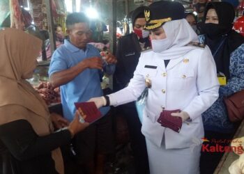 Wabup Seruyan : Kesadaran Warga Bantu Pemerintah Putus Covid-19 Sangat Dibutuhkan