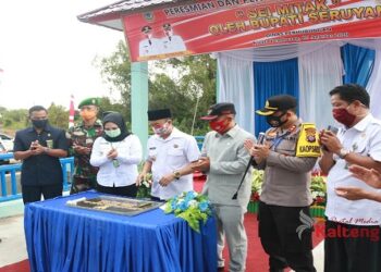 Bupati Seruyan Resmikan Pelabuhan Sei Mitak