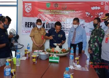 Bersama Mitra, PWI Pulang Pisau Gelar Syukuran HUT RI Ke 75