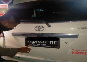 Polisi Tangkap Pelaku Penggelapan Mobil Rental Asal Kalbar