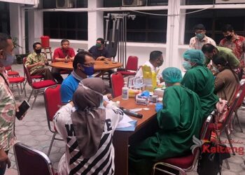 Mau Dilantik, Pengurus KONI Kalteng Lakukan Rapid Tes