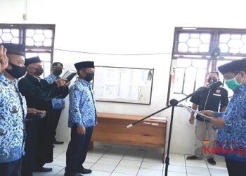 Sebanyak 16 PNS Satpol PP Gumas Ikuti Sumpah Janji
