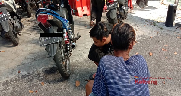 Nekat Nggeber Sepeda Motor Knalpot Brong di Depan Pos Lantas, Dua Remaja Palangka Raya Ini Dikejar Polisi