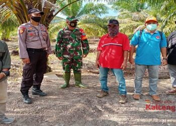 Polsek Kahayan Kuala Lakukan Sosialisasi Karhutla Kepada Masyarakat