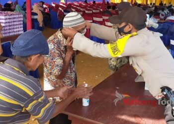 Polsek Seruyan Tengah Sosialisasikan Pencegahan Covid-19 Di Desa Suka Makmur