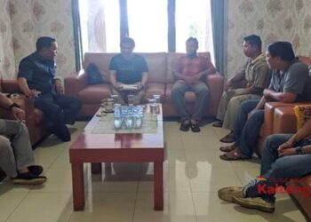 Lima Orang Eks Karyawan PT SSP Mengadu ke DPRD Mura