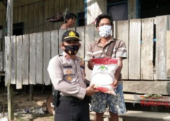 Jumat Berkah, Polsek Murung Kembali Lakukan Pendistribusian Beras