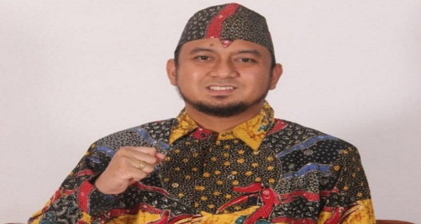 Jalan Menuju Pemakaman Km 12 Harus Segera Diperbaiki