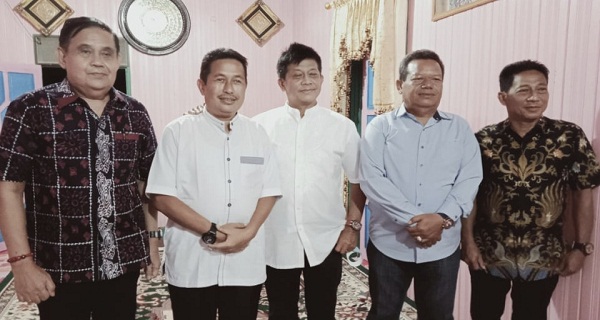 Momen Silaturahmi Anggota DPR RI Berkunjung Wakil Bupati Murung Raya