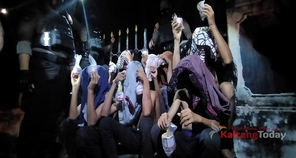 Asik Ngelem di Terminal, 7 Bocil Ini Di Ciduk Polisi