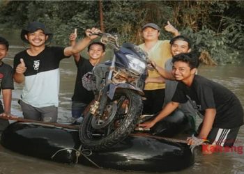 Ini Berkah Banjir Bagi Anak Muda Desa Tanjung Jariangau