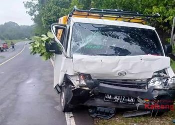 Truck Box Ekspedisi Tabrakan Dengan Pick Up di Pundu, Pengemudi Luka-Luka
