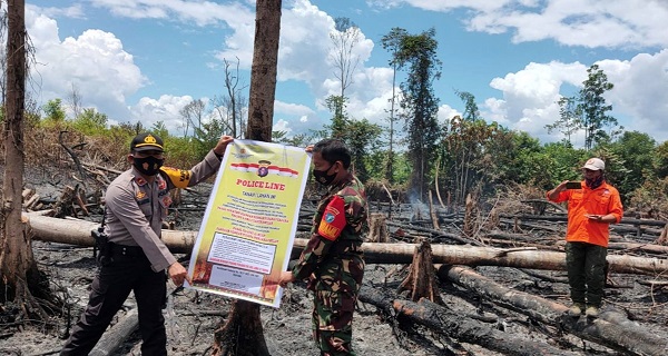 Lokasi Karhutla Desa Bahitom Murung Raya Dipasangi Garis Polisi
