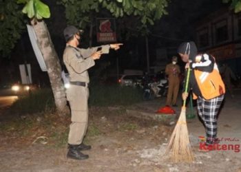 Operasi Protokol Kesehatan di Jalan Hiu Putih Palangka Raya Jaring 51 Pelanggar