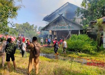 Polisi Dalami Penyebab Terbakarnya Gedung Serba Guna Milik UPR