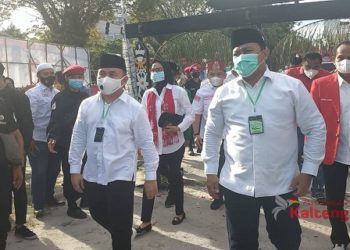 Tim Kampanye dan Relawan Provinsi Paslon Sugianto Sabran -Edy Pratowo Resmi Dilantik