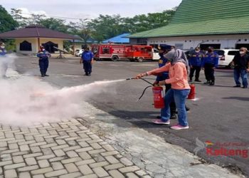 Pemadam Kebakaran Kabupaten Pulang Pisau dan diikuti seluruh Pegawai Kejaksaan Negeri Pulang Pisau.