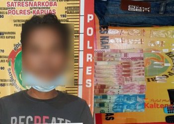 Simpan Sabu Di rumah, Warga Pujon Ditangkap Polisi.