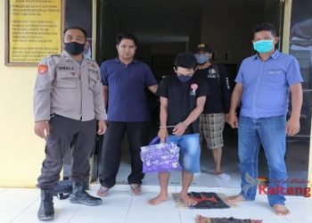 Polsek Danau Sembuluh Bekuk Pencuri Buah Sawit di PT. KSI