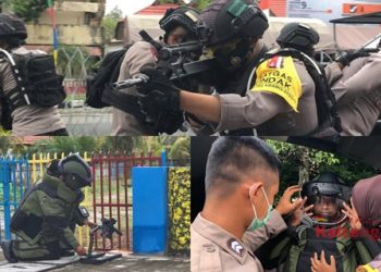Unit Jibom Brimob Kalteng Latihan Parsial di Kantor KPU