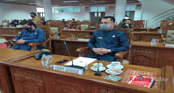 Ini Pandangan Umum Fraksi PDI Perjuangan Pulpis Terhadap Raperda Masa Sidang III