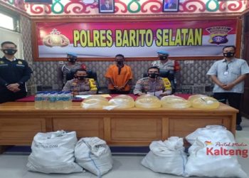 Polres Barsel Ringkus Kurir Minuman Keras Oplosan Jenis 'Ciu'