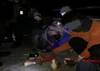 Pasangan LGBT Terciduk Polisi Saat Memadu Kasih Di Kawasan Pelabuhan Plamboyan Bawah Palangka Raya