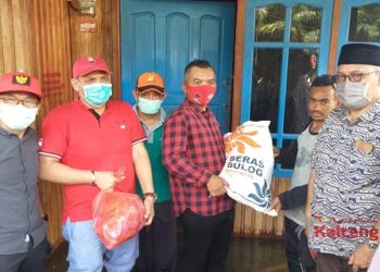 Ketua DPRD Seruyan Salurkan Bantuan Korban Banjir