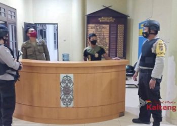 Cegah Kriminalitas, Polsek Murung Lakukan Patroli Rutin Malam Hari