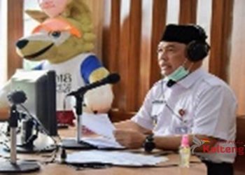Sambut Hari Radio Ke-75, Sekda Kalteng Jadi Penyiar di RRI