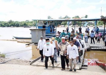 Calon Gubernur H. Sugianto Sabran Blusukan Ke Tamiyang Layang dan Muara Teweh Serap Aspirasi Warga