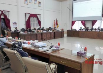 DPRD Barsel Tindak Lanjuti Hasil Evaluasi Gubernur Terkait Raperda Perubahan