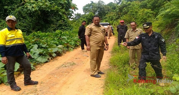Pemkab Seruyan Lanjutkan Pengerjaan Jalan Kuala Pembuang – Telaga Pulang