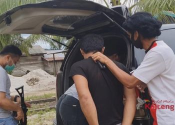 Mengaku Jengkel , Pria ini Aniaya Serta Sekap Seorang Ibu Dan Anaknya