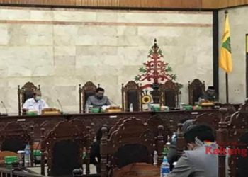 Dewan Gelar Sidang Paripurna Penyampaian Propemperda
