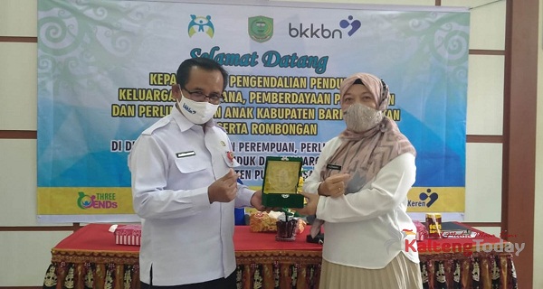 DPPKBP3A Barsel Kaji Banding ke Kabupaten Pulang Pisau