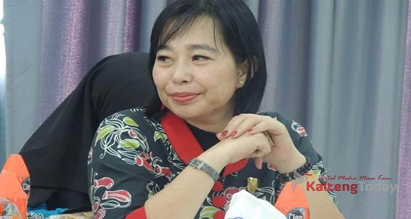 Dewan Kunjungi Pabrik Pengolahan Pakan Ikan di Barsel