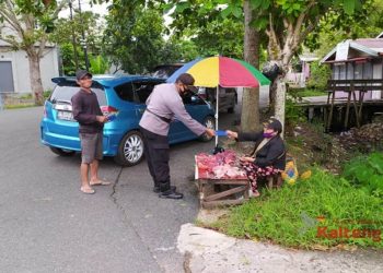 Polres Kapuas Lakukan Operasi Yustisi Disiplinkan Penggunaan Masker