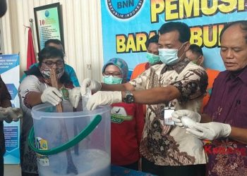 BNNP Kalteng Musnahkan Barbuk Sabu 1,8 Kg Tangkapan Jaringan Lapas
