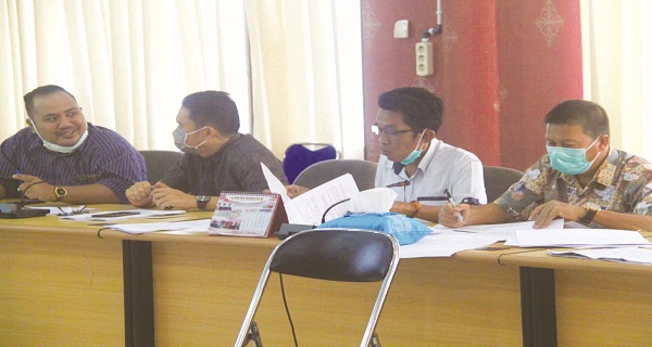 Pembahasan Perubahan Perda Pajak Dilanjutkan