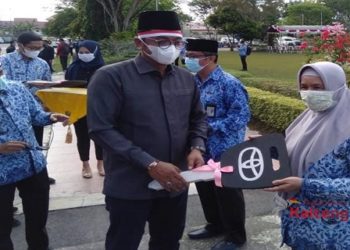 Ketua DPRD Palangka Raya Minta Mobil Ambulans Dimaksimalkan Layani Warga