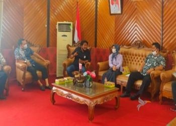 DPRD Palangka Raya Berbagi Cara Penyusunan RKT Ke DPRD Kabupaten HSS