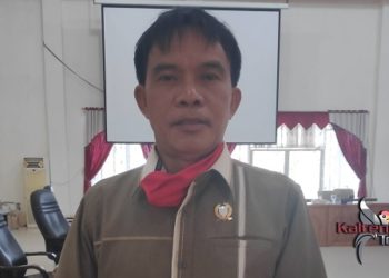 Legislator ini Mengajak Perangkat Desa Bekerja Secara Maksimal