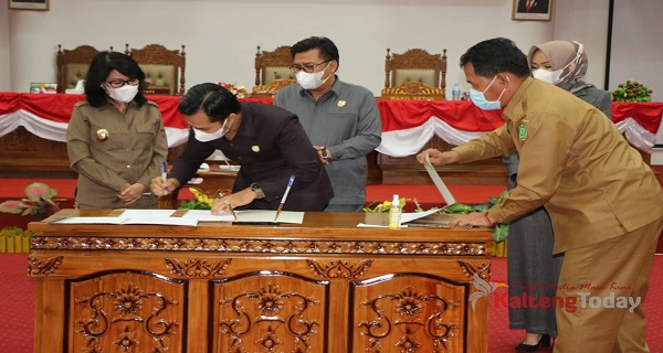 DPRD Pulang Pisau Gelar Paripurna Pengesahan RAPBD 2021