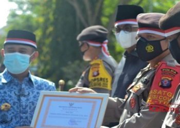 Dit Samapta Polda Kalteng Terima Penghargaan Penanganan Covid-19