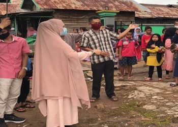 Wabup Seruyan Kunjungi Korban Kebakaran di Sembuluh