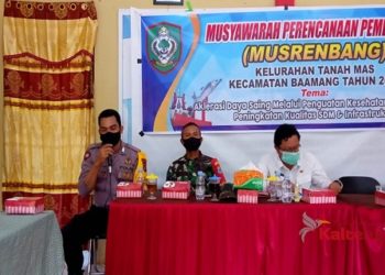 Polsek Baamang Hadiri Musrenbang di Kelurahan Tanah Mas