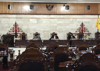 Paripurna Penyampaian Hasil Kerja Pansus Interpelasi Diskor