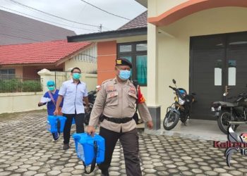 Pengiriman Vaksin Covid-19 Ke-10 Puskesmas di Palangka Raya Dikawal Polisi, Ini Daftarnya
